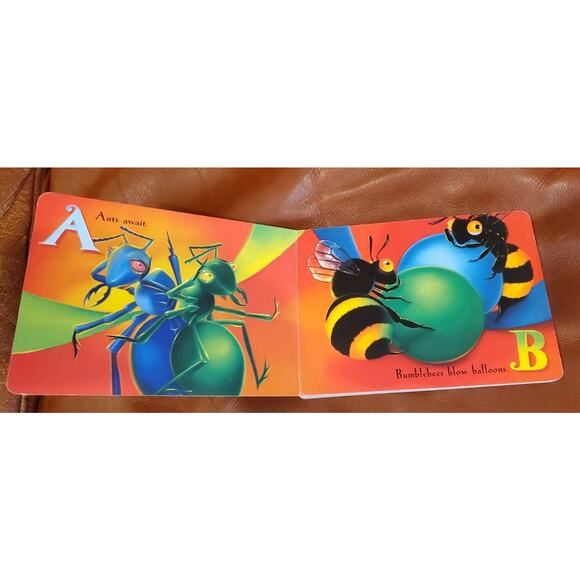 2000 Miss Spider's ABC David Kirk 7 Inch X 5 Inch Boardbook Scholastic Press - Picture 3 of 15